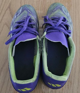 Botas de fútbol Adidas Talla 41.5