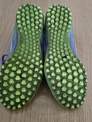 Botas de fútbol Adidas Talla 41.5