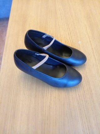 Zapatos baile español niña Talla 27