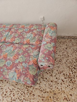 Sofá cama floral