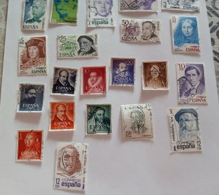 Lote Sellos España Personajes y escritores.