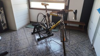 Bicicleta carretera + rodillo