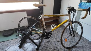 Bicicleta carretera + rodillo
