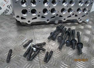 Nissan 384567 11039vc101 culata patrol gr (y61)