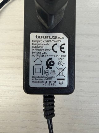 Cargador Aspiradora Taurus