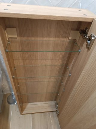 Mueble de baño de madera Ikea