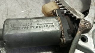 ELEVALUNAS DELANTERO IZQUIERDO MERCEDES-BENZ CLASE E (BM 210) BERLINA 0130821708 1822215