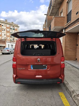Peugeot Traveller 2019