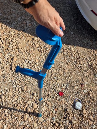 Pareja de muletas infantiles ajustables (Azul)