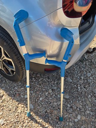 Pareja de muletas infantiles ajustables (Azul)