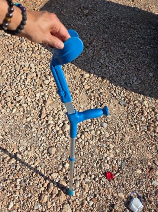 Pareja de muletas infantiles ajustables (Azul)