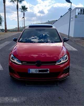 VOLKSWAGEN GOLF GTI TCR