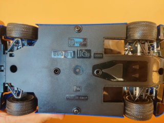 Bugatti EB110 Burago 1:18