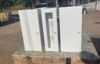 Armario de baño/cocina blanco