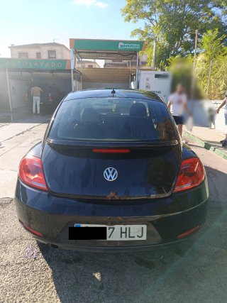 Volkswagen Beetle 2012