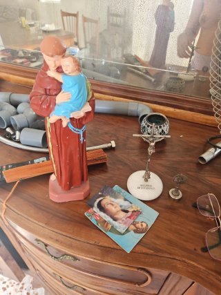 Figura religiosa San Antonio