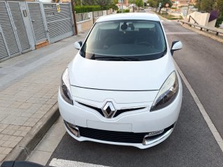 Renault Scenic 2012