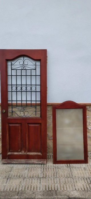 Puerta de seguridad rústica madera vivienda