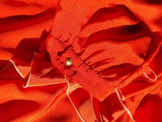 Camisa flamenca volantes lunares, tela mucha caída