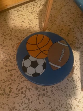 Mesa y banco infantil temática deportes
