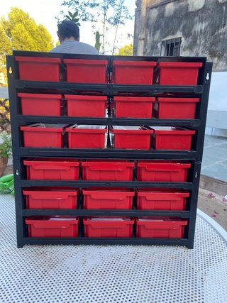 Cajonera de Almacenaje Negra y Roja