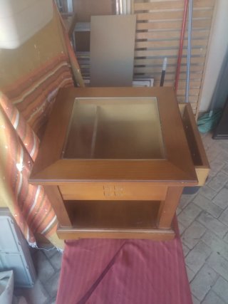 Mesa baja de salón madera y cristal