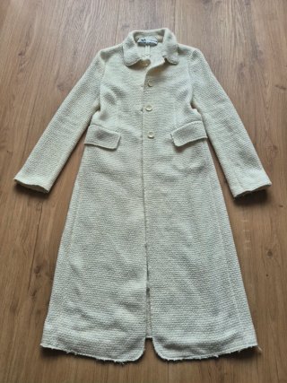 Zara. Precioso abrigo largo tweed crudo. Impecable
