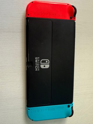 Nintendo Switch OLED Roja y Azul + Funda