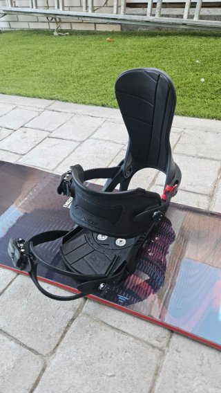 Tabla Snowboard + fijaciones + funda