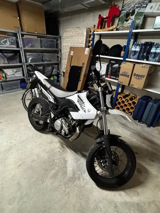 Yamaha WR 125X Supermotard 2011