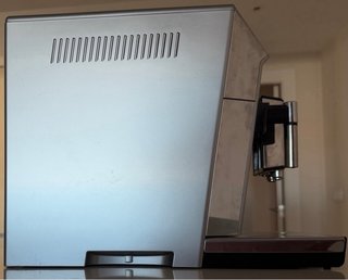 Delonghi ECAM 550.85.MS PrimaDonna Class Brand
