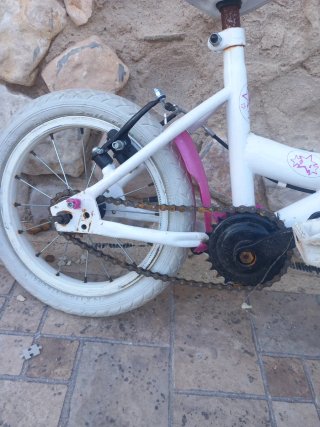 Bicicleta infantil Juguettos blanca