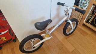 Bicicleta equilibrio Kokua LIKEaBIKE 12