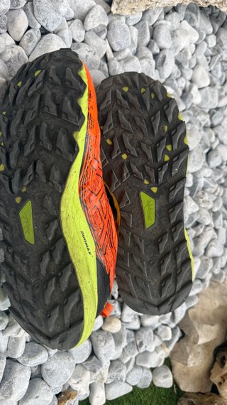 Asics Gel Trabuco Naranja/Verde Talla 44.5