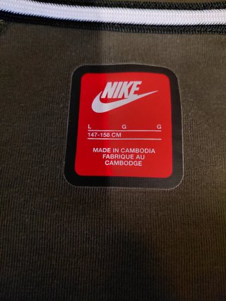 Tuta Nike Tech ragazzo verde salvia/verde oliva