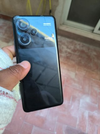 Xiaomi Redmi Note 13 Pro+ 5G 256gb 12ram tapa rota