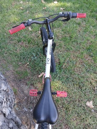 Bicicleta Rockrider 24 Blanca