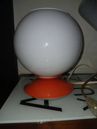 Lampada sfera design arancione e bianco Anni 70