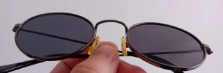Gafas oscuras tipo John Lennon redondas