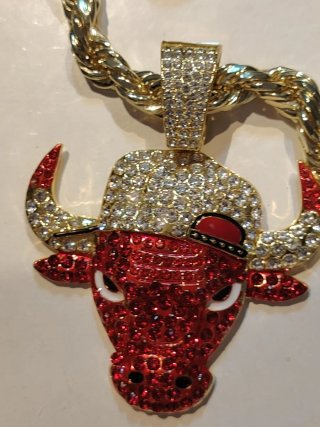 Cadena BANADA en oro de 14K y colgante de toro