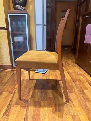 Conjunto mesa y 6 sillas madera maciza
