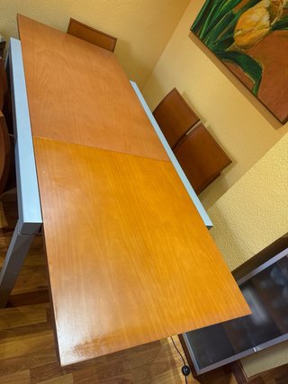 Conjunto mesa y 6 sillas madera maciza