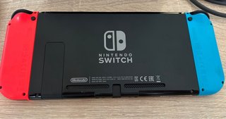 Nintendo Switch 1ª Gen + Accesorios