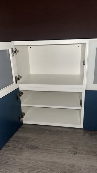 Mueble de salón Ikea blanco y azul