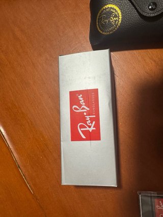 Gafas de sol Ray-Ban Aviator doradas y negras