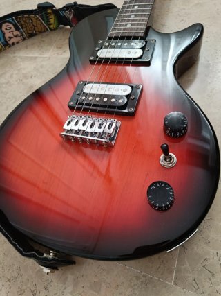 Guitarra Eléctrica Infantil Sunburst