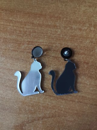 Pendientes de gato
