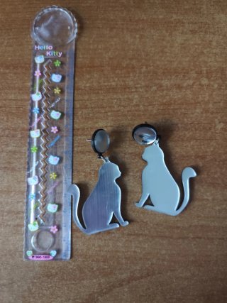 Pendientes de gato