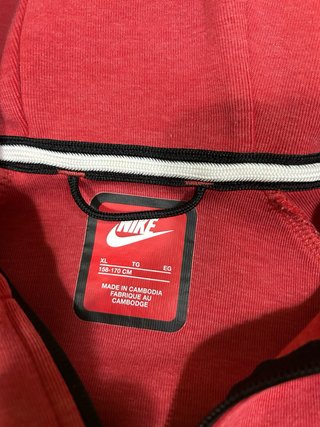 Chaqueta Nike Tech Fleece Roja