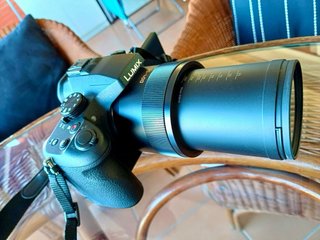 Panasonic Lumix FZ1000 20MP Cámara Negra